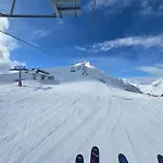 Apartamento Mountain View With Balcony & Access Nearby - Serendipity Bansko