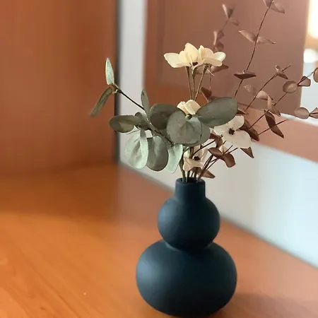 アパート Mountain View With Balcony & Access Nearby - Serendipity