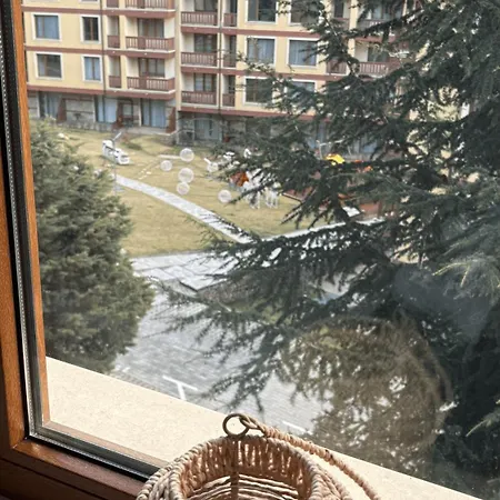 Mountain View With Balcony & Access Nearby - Serendipity Апартамент *