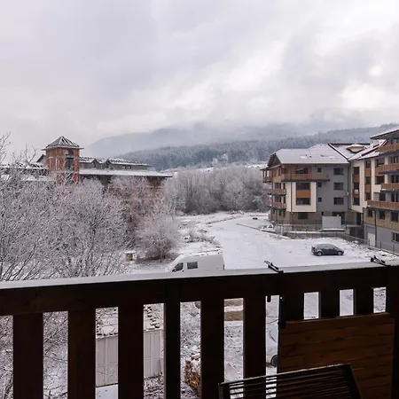 Mountain View With Balcony & Access Nearby - Serendipity Appartement Bansko
