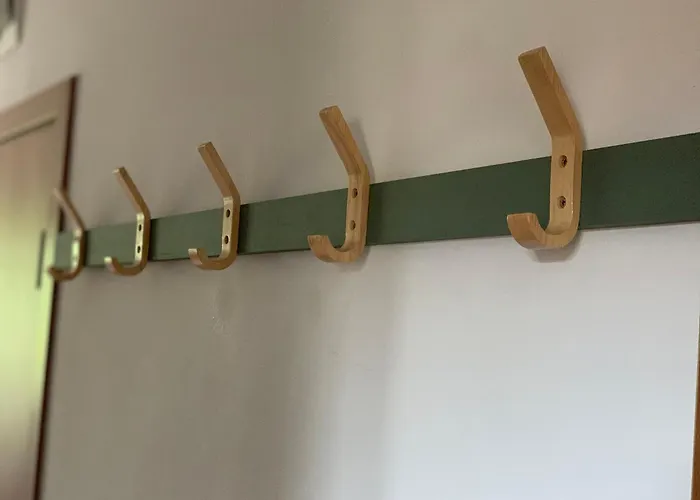 Mountain View With Balcony & Access Nearby - Serendipity * Banszko